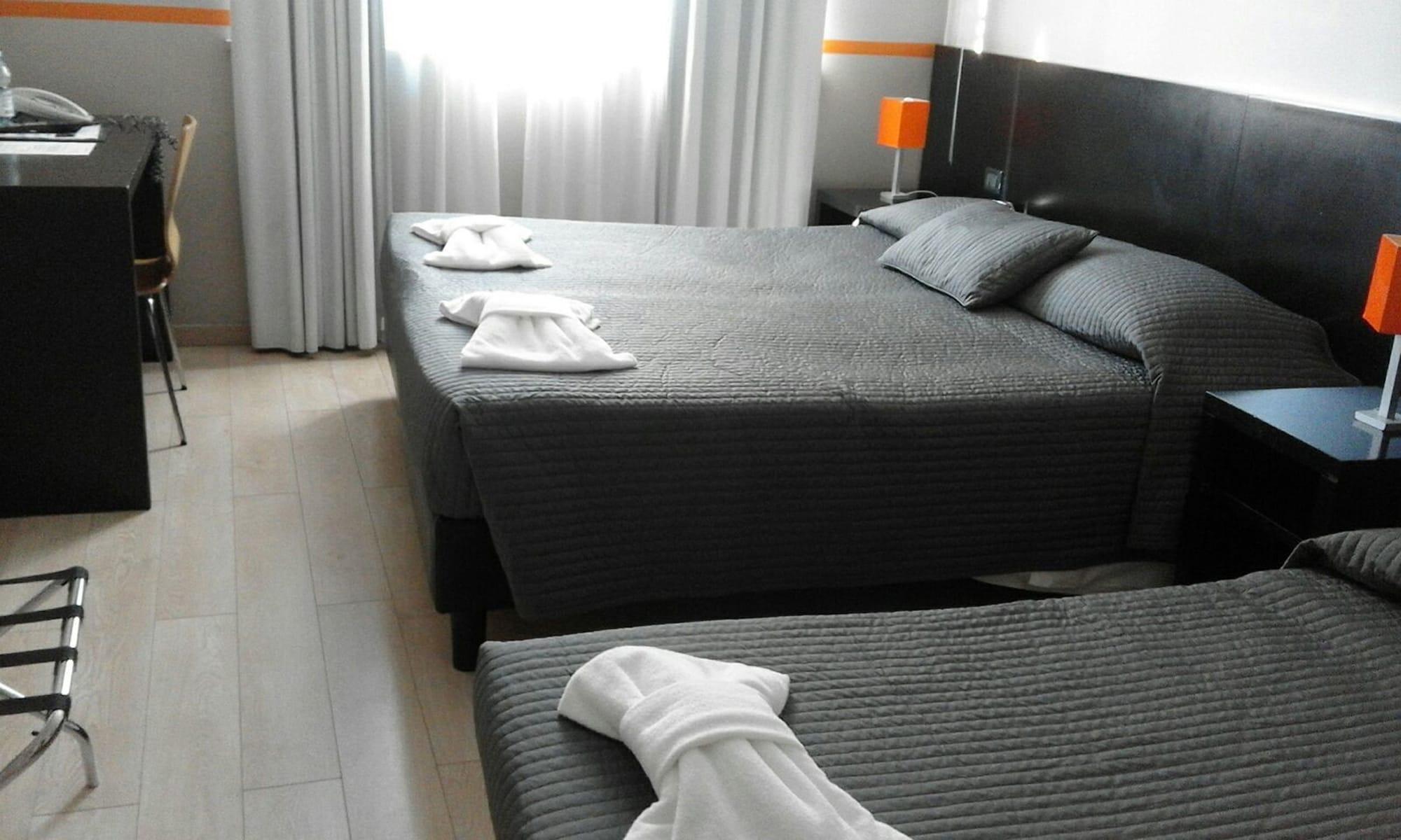 Hotel Aniene Roma Esterno foto