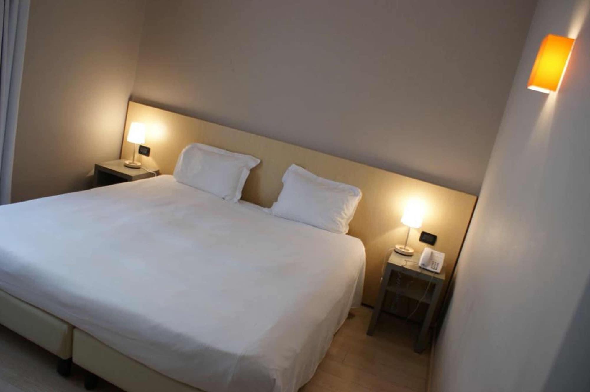 Hotel Aniene Roma Esterno foto