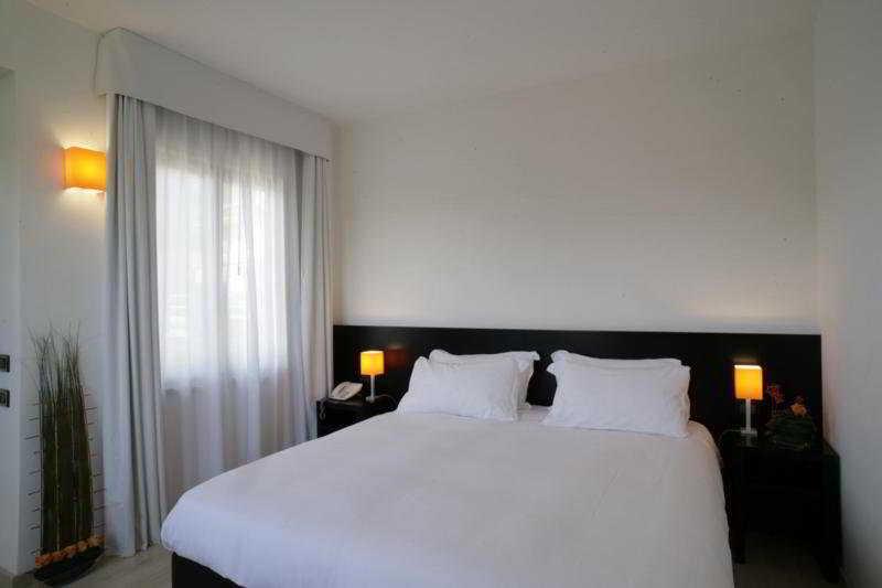 Hotel Aniene Roma Esterno foto