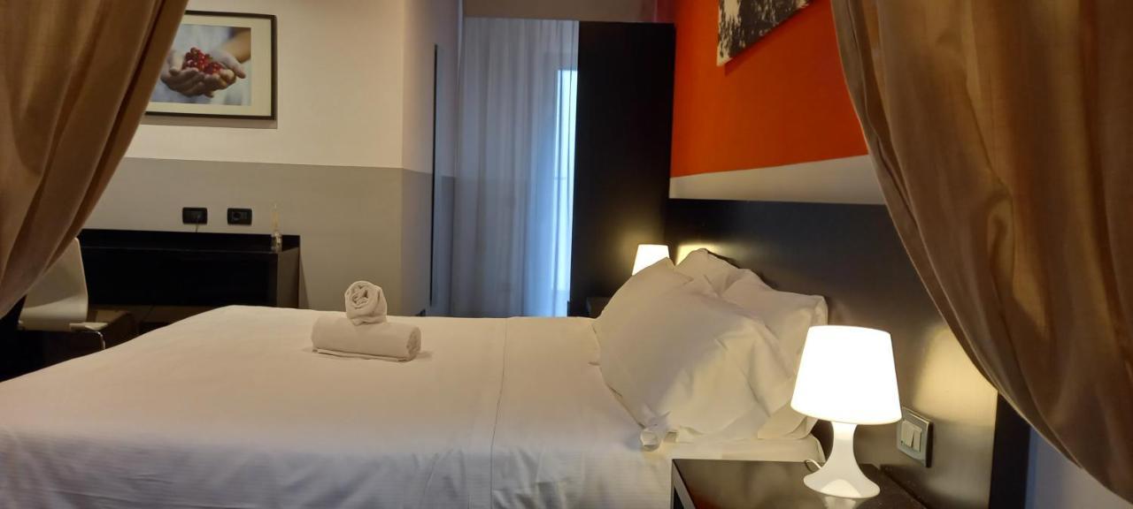 Hotel Aniene Roma Esterno foto