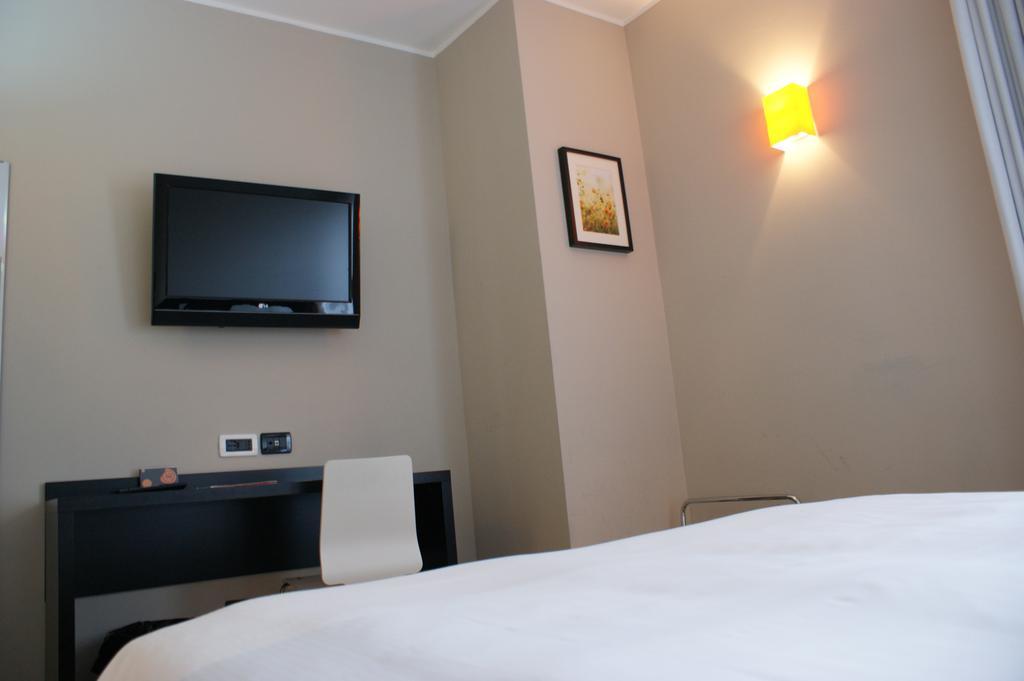 Hotel Aniene Roma Esterno foto